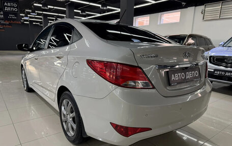 Hyundai Solaris II рестайлинг, 2015 год, 1 139 000 рублей, 6 фотография