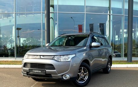 Mitsubishi Outlander III рестайлинг 3, 2012 год, 1 180 000 рублей, 1 фотография