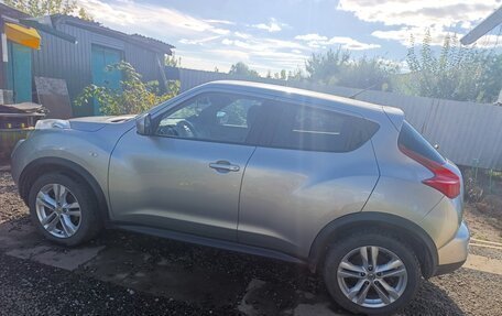Nissan Juke II, 2012 год, 930 000 рублей, 10 фотография