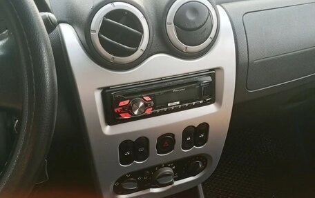 Renault Logan I, 2011 год, 550 000 рублей, 3 фотография