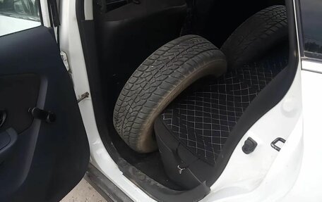 Nissan Almera, 2015 год, 400 000 рублей, 13 фотография