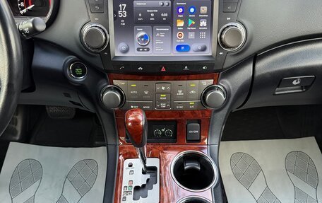 Toyota Highlander III, 2011 год, 2 850 000 рублей, 15 фотография