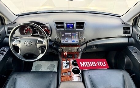 Toyota Highlander III, 2011 год, 2 850 000 рублей, 12 фотография