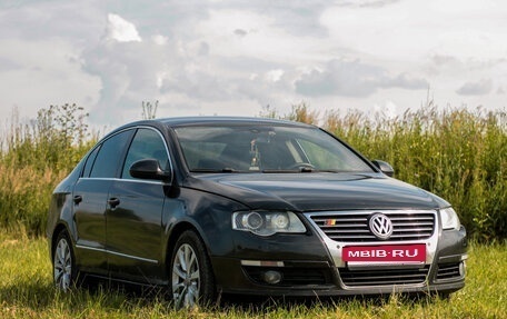Volkswagen Passat B6, 2005 год, 450 000 рублей, 2 фотография