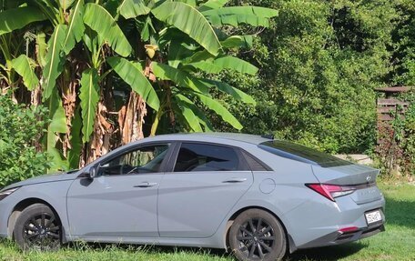 Hyundai Elantra, 2021 год, 2 200 000 рублей, 2 фотография