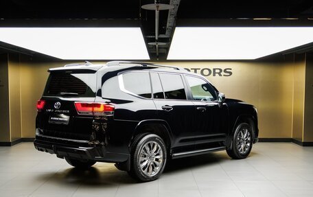 Toyota Land Cruiser, 2024 год, 14 900 000 рублей, 6 фотография