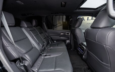 Toyota Land Cruiser, 2024 год, 14 900 000 рублей, 14 фотография