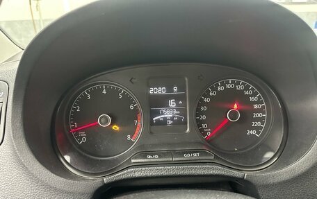 Volkswagen Polo VI (EU Market), 2016 год, 990 000 рублей, 2 фотография