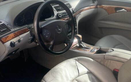 Mercedes-Benz E-Класс, 2003 год, 620 000 рублей, 7 фотография