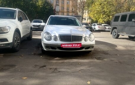 Mercedes-Benz E-Класс, 2003 год, 620 000 рублей, 2 фотография