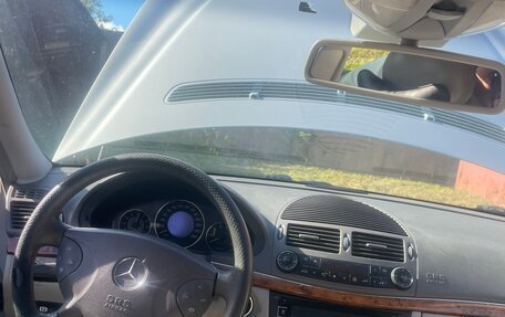 Mercedes-Benz E-Класс, 2003 год, 620 000 рублей, 16 фотография