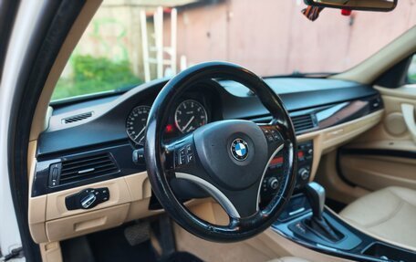 BMW 3 серия, 2008 год, 1 240 000 рублей, 12 фотография