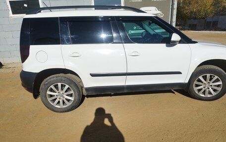 Skoda Yeti I рестайлинг, 2013 год, 800 000 рублей, 6 фотография