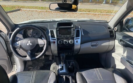 Mitsubishi Pajero Sport II рестайлинг, 2014 год, 1 650 000 рублей, 7 фотография