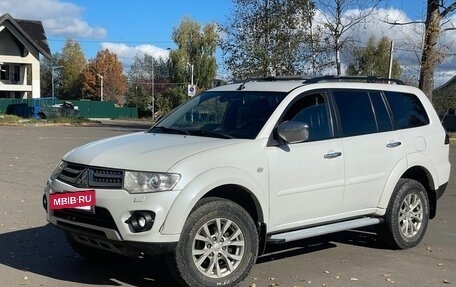Mitsubishi Pajero Sport II рестайлинг, 2014 год, 1 650 000 рублей, 2 фотография