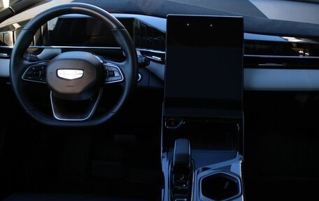 Geely Atlas, 2024 год, 2 549 000 рублей, 14 фотография