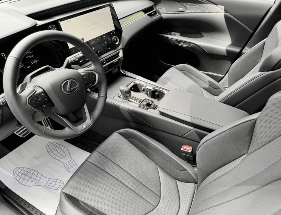 Lexus RX IV рестайлинг, 2026 год, 12 700 000 рублей, 8 фотография