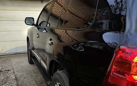 Toyota Land Cruiser 200, 2012 год, 3 690 000 рублей, 6 фотография