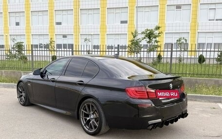 BMW 5 серия, 2012 год, 1 890 000 рублей, 3 фотография