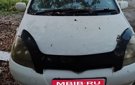 Toyota Vitz, 1999 год, 250 000 рублей, 1 фотография