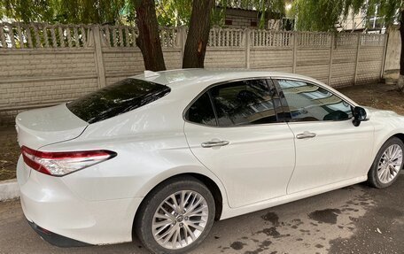 Toyota Camry, 2019 год, 3 500 000 рублей, 4 фотография
