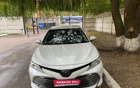 Toyota Camry, 2019 год, 3 500 000 рублей, 2 фотография