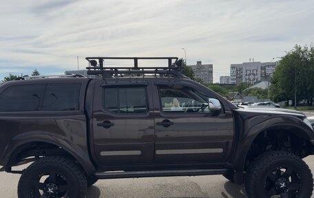 Nissan Navara (Frontier), 2010 год, 2 800 000 рублей, 2 фотография