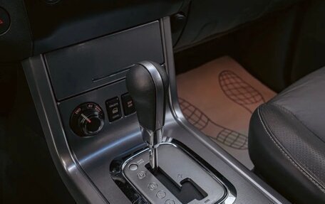 Nissan Navara (Frontier), 2010 год, 2 800 000 рублей, 10 фотография