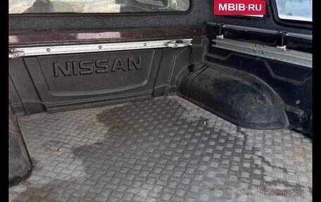 Nissan Navara (Frontier), 2010 год, 2 800 000 рублей, 13 фотография
