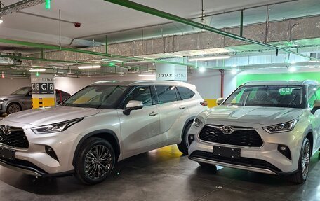 Toyota Highlander, 2026 год, 5 590 000 рублей, 33 фотография