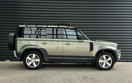 Land Rover Defender II, 2021 год, 7 600 000 рублей, 4 фотография