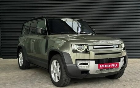 Land Rover Defender II, 2021 год, 7 600 000 рублей, 3 фотография