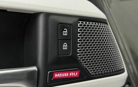 Land Rover Defender II, 2021 год, 7 600 000 рублей, 19 фотография