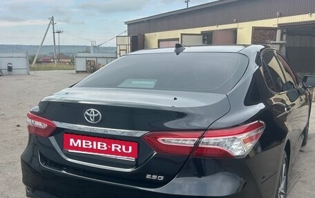 Toyota Camry, 2021 год, 3 100 000 рублей, 3 фотография