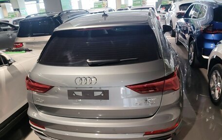 Audi Q3, 2023 год, 2 390 000 рублей, 11 фотография