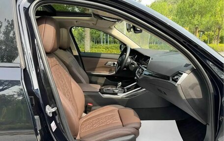 BMW 3 серия, 2023 год, 3 500 000 рублей, 11 фотография