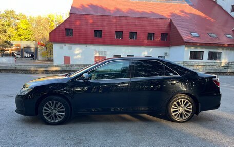 Toyota Camry, 2016 год, 1 885 000 рублей, 4 фотография