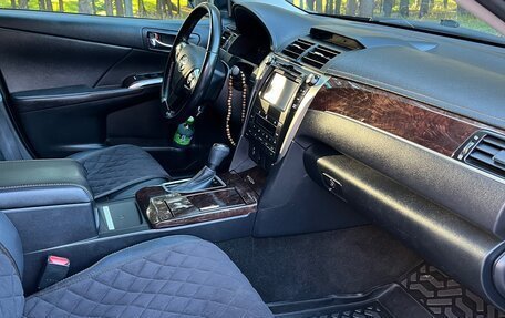 Toyota Camry, 2016 год, 1 885 000 рублей, 17 фотография