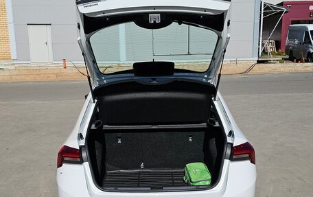 Skoda Rapid II, 2020 год, 1 725 000 рублей, 39 фотография