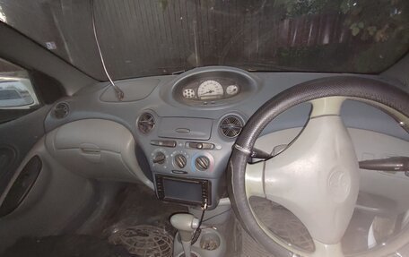 Toyota Vitz, 1999 год, 250 000 рублей, 5 фотография