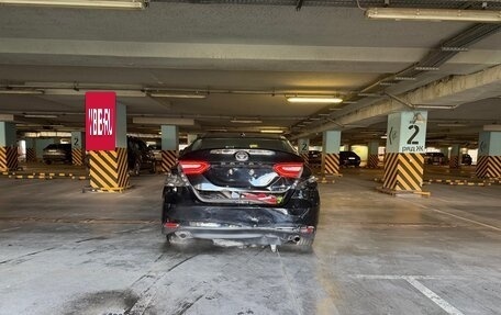 Toyota Camry, 2020 год, 2 800 000 рублей, 4 фотография