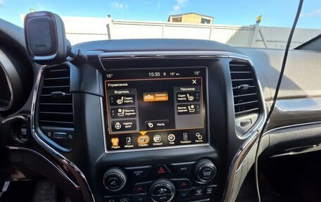 Jeep Grand Cherokee, 2014 год, 2 200 000 рублей, 12 фотография