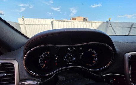 Jeep Grand Cherokee, 2014 год, 2 200 000 рублей, 13 фотография