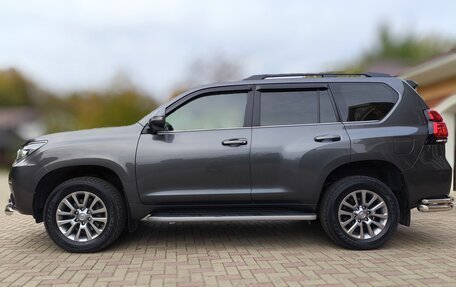 Toyota Land Cruiser Prado 150 рестайлинг 2, 2018 год, 4 499 000 рублей, 2 фотография