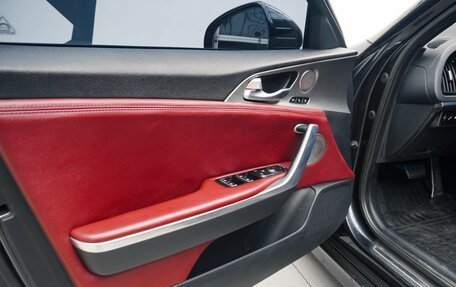 KIA Stinger I, 2019 год, 2 570 000 рублей, 14 фотография