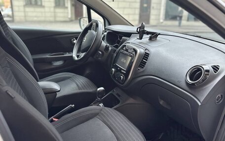 Renault Kaptur I рестайлинг, 2017 год, 1 299 000 рублей, 6 фотография