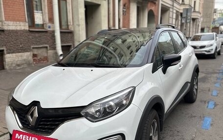 Renault Kaptur I рестайлинг, 2017 год, 1 299 000 рублей, 4 фотография