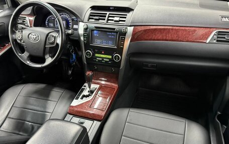 Toyota Camry, 2012 год, 1 650 000 рублей, 16 фотография
