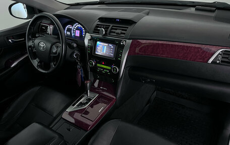 Toyota Camry, 2012 год, 1 399 000 рублей, 10 фотография