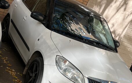 Skoda Fabia II, 2014 год, 850 000 рублей, 2 фотография
